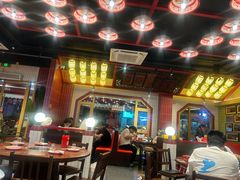 -何师傅美蛙鱼头(汉街店)