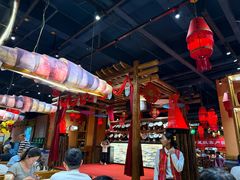 -老滇山寨•云南特色菜•地方菜•民族风情歌舞表演(金碧店)