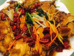 -东北四季饺子王(华山路店)