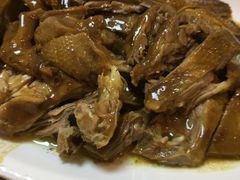 -老乡村美食农庄