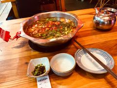 -老凯俚酸汤鱼(鸿通城店)