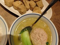 咸亨臭豆腐-香园茶社·金陵小灶(老门东店)