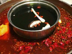 -小天鹅火锅·一线江景洪鼎旗舰店(洪崖洞店)