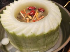 -得意咚瓜·顺德鱼生·冬瓜火锅(深圳首店)