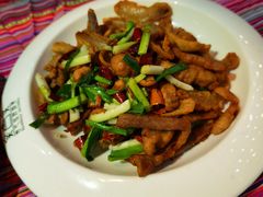 -香巴拉云南餐厅(华莱坞店)