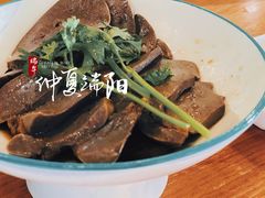 -唔止卤嘢·潮州府城菜(鹭江店)