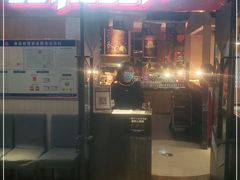 门面-比格比萨(国际能源店)