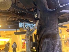 -暴风岛沉浸式体验馆(百联世纪店)