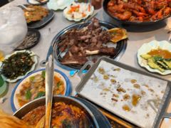 -沪上名羊天下•烤羊腿•东北烧烤•小龙虾(浦东直营总店)