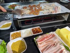 -老东北烤肉(金山店)