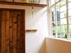 靠窗位-MAISON门前杂货店