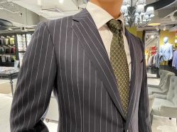 -BRANS PORO布朗斯伯勒西装高级定制·瑞璞西装(金陵店)