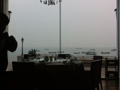 iphone_upload_pic-悦港(悦港酒店)