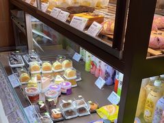 面包甜点陈列柜-奈雪的茶(南山大冲一期店)