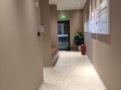 -柏乐口腔医院·舒适化无痛种植牙中心(东盟商务区院)