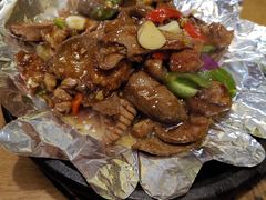 铁板爆三样-小土豆北方菜馆(方庄店)