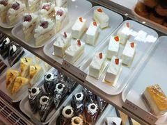 -樱花糕坊(凯德广场店)