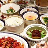 毫不夸张的说，它家烤鸭可以排杭州top1