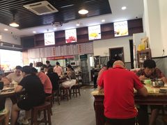 -香辉食馆(新兴路店)