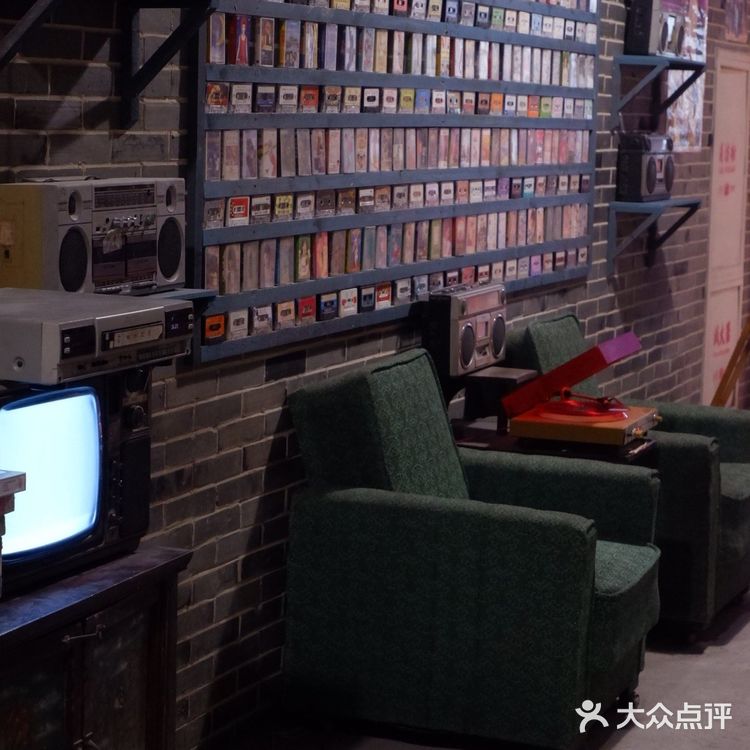 杭州12000方超大复古美食城,吃喝玩乐拍照攻略