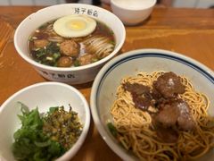 -矮子粉店1985·长沙米粉(湘春路店)