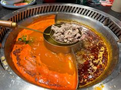 -醉董牛川派鲜肉自选火锅(烟台店)