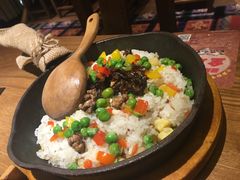 -云海肴·汽锅鸡·云南菜(天山百盛优客店)