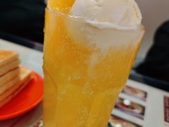 招牌菠萝冰-澳门陈光记烧味饭店(万象城店)