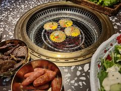 -黑牛の場烤肉(摩天活力城店)