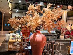 -广州万富希尔顿酒店·感趣自助餐厅·金秋蟹宴生蚝海鲜刺身