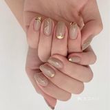 简约款美甲