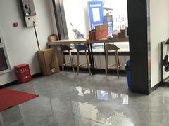 -竟客电竞酒店(川沙地铁站店)
