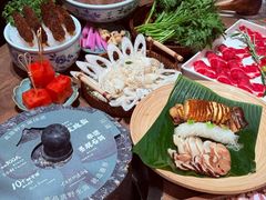 -蘑界·野生菌火锅(深业上城店)