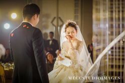-MECCI婚礼摄影跟拍(红东方广场店)