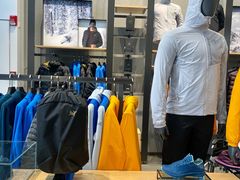-ARC'TERYX始祖鸟(奕欧莱奥特莱斯店)