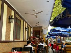 大堂-申德勒加油站餐厅(三里屯北小街店)