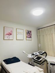 -美肤盾祛痘·问题肌头疗管理中心