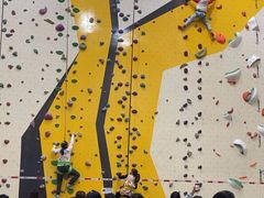 -问山MountQuest攀岩馆