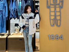-赛格国际购物中心(小寨店)
