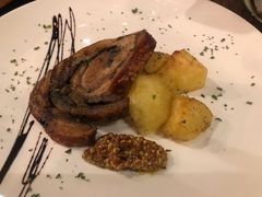 慢烤猪五花肉-La Tavernetta(Bar à Vin)(乌鲁木齐路店)