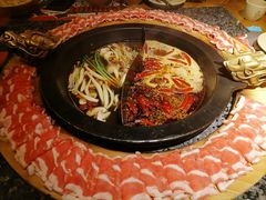 -九鼎轩脆毛肚火锅(南京东路店)