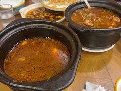 -三鞭一花·独一处·元英砂锅(海光寺店)