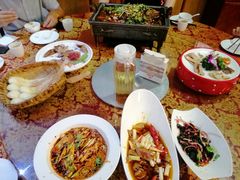 -万重锦·人文川菜馆(骡马市店)