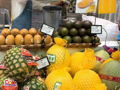 -每日新鲜水果吧(芮欧百货店)