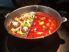 -湊湊火锅·茶憩(新中关购物中心店)