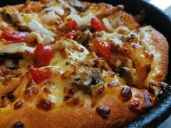 新奥尔良风情烤肉比萨-必胜客(长瀛商业广场店)