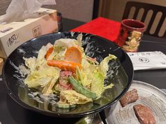 -山川小町·极番烧肉(新地假日广场店)
