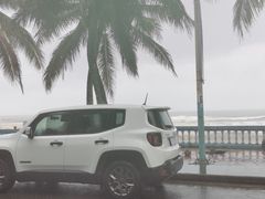 -一嗨租车(凤凰机场店)