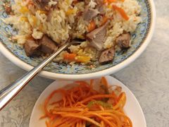 -汗腾格里·风味餐厅(新疆驻京办店)