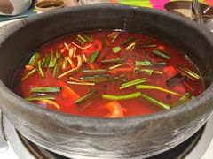 -贵府酸汤牛肉火锅·贵州老字号(飞山街店)